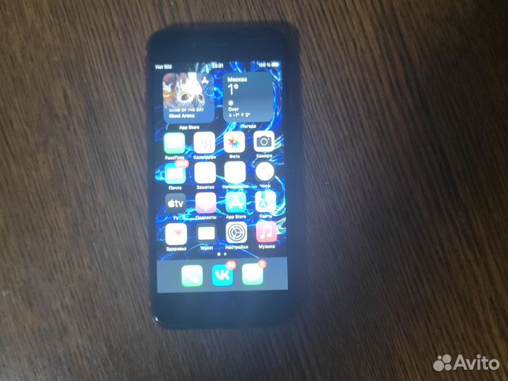 iPhone 8, 64 ГБ