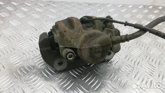 Суппорт тормозной передний левый BMW 3 E90/E91 (97