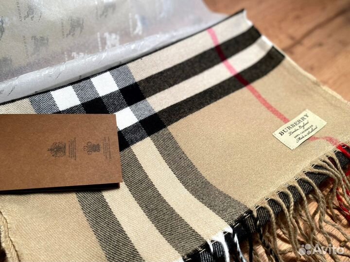 Шарф Burberry