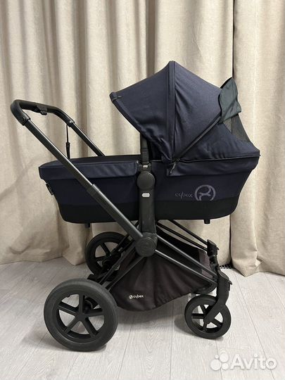Коляска Cybex Priam Lux (шасси + спальный блок)