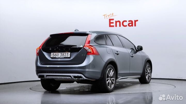 Volvo V60 Cross Country 2.0 AT, 2018, 98 133 км