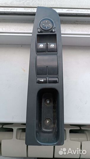 Блок электростеклоподъемников приора