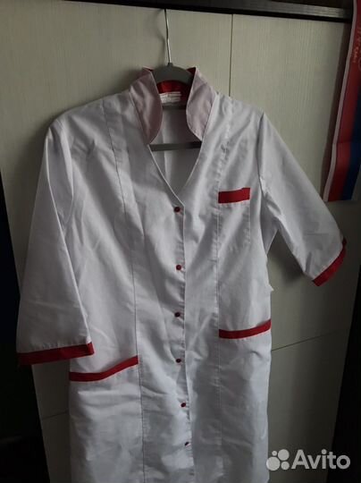 Халат медицинский с шапочкой