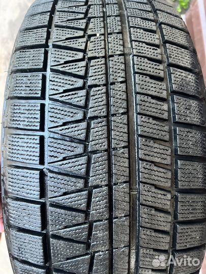 Bridgestone Blizzak Revo GZ 2.25/50 R17