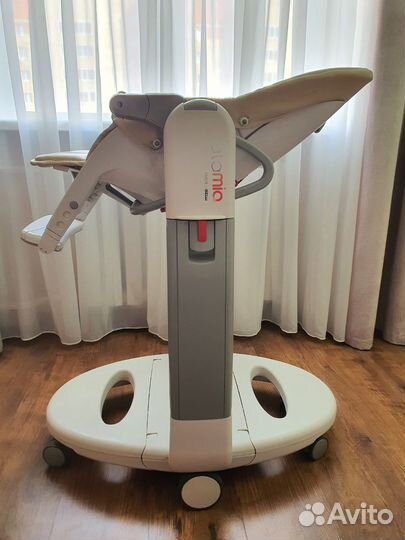 Стульчик для кормления, шезлонг peg perego tatamia