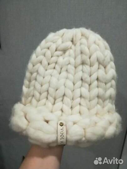 Шапка женская из мериноса