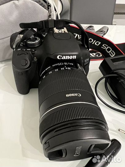 Зеркальный фотоаппарат Canon eds 600D