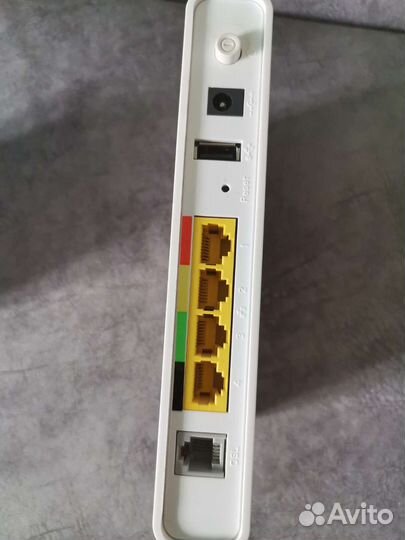 Роутер Sagemcom Fast 2804 v5