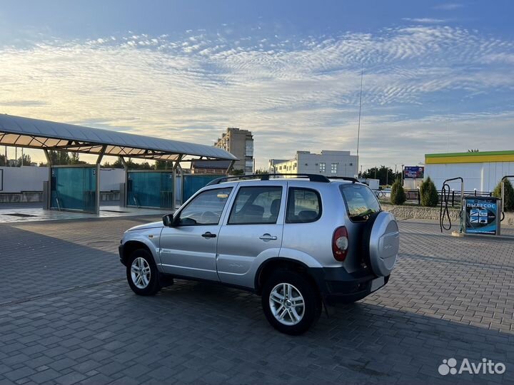Chevrolet Niva, 2012