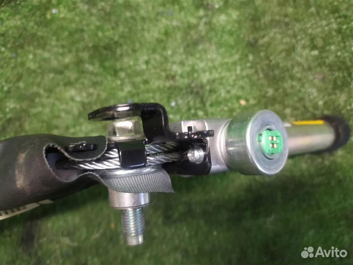 Ремень безопасности передний правый Mazda 3 (BL)