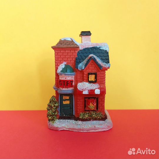 Статуэтки фигурки