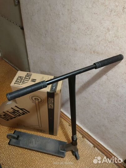 Трюковой самокат 92 см