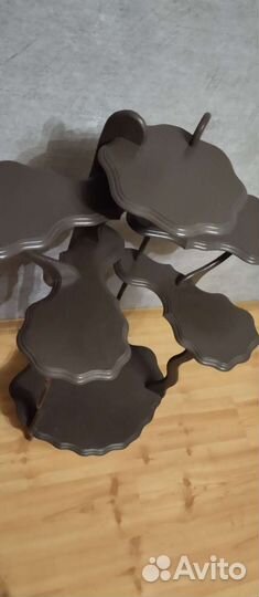 Напольная деревянная подставка для цветов