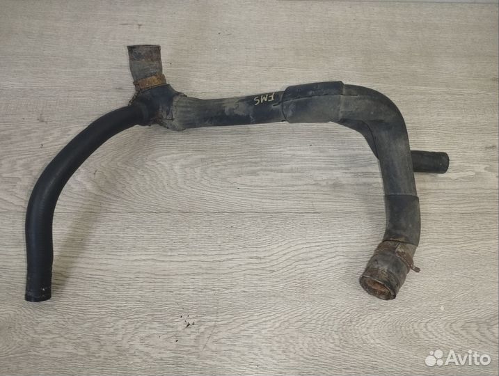 Патрубок радиатора Mondeo 2