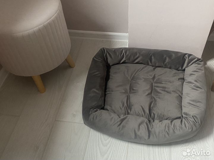 Лежанка для кошек и для собак