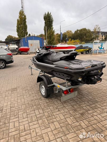 Гидроцикл BRP RXT RS