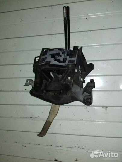 Кулиса кпп Toyota Land Cruiser 200