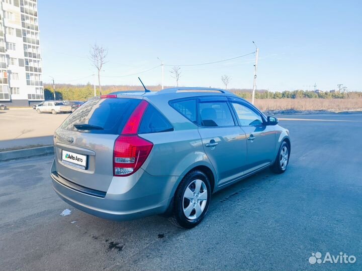 Kia Ceed 1.6 AT, 2010, 112 000 км