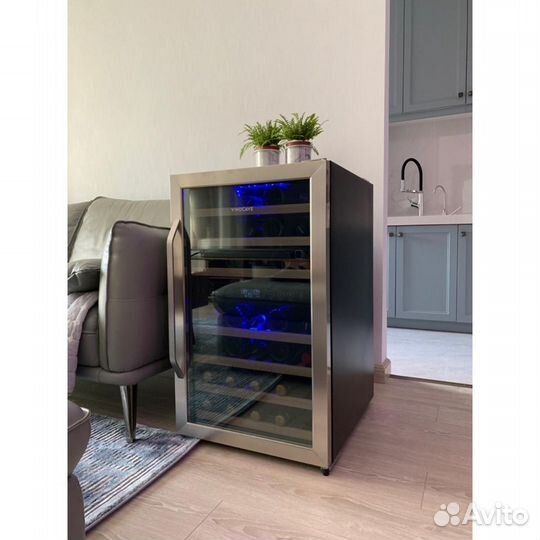 Винный шкаф Xiaomi с охлаждением на 45 бутылок