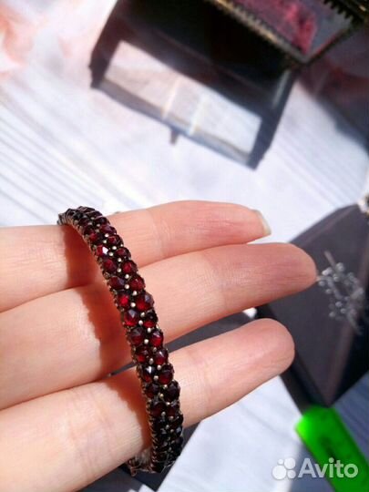 Антикварный гранатовый браслет