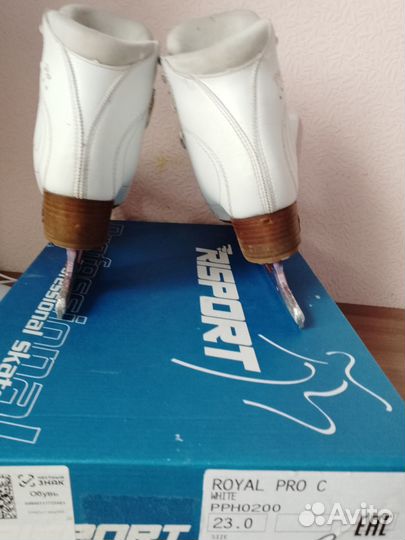 Фигурные коньки risport royal pro c 230