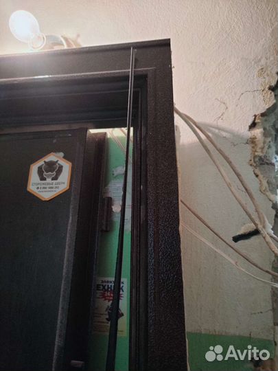 Дверь входная металлическая