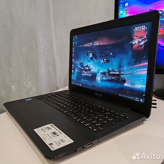 Ноутбук asus 15.6 SSD I3 8Gb 920m