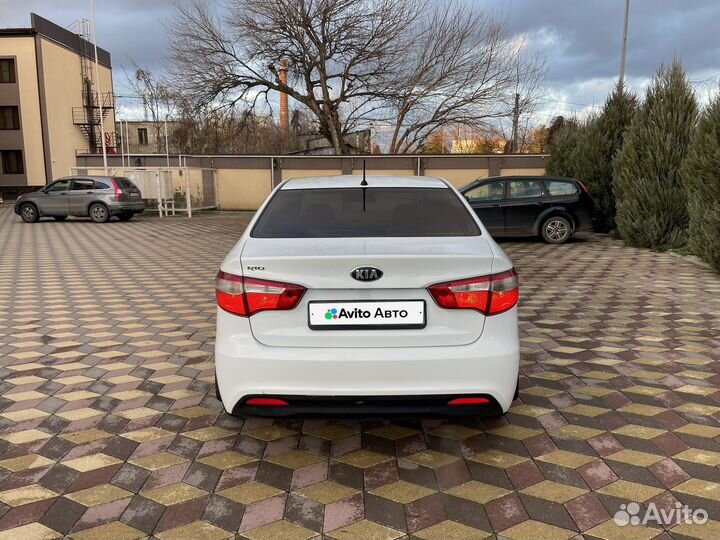 Kia Rio 1.6 AT, 2013, 179 000 км