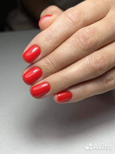 Аппаратный маникюр