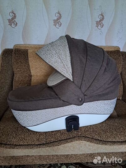 Коляска 2 в 1 adamex