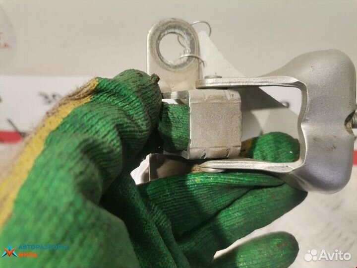 Петля крышки багажника Peugeot 3008 2010 8613F3