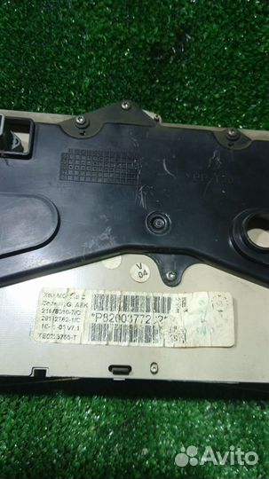 Панель приборов Renault Logan