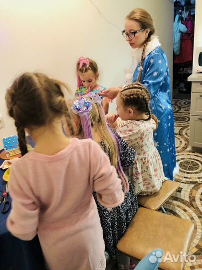 Няня, Подготовка к школе. На своей территории