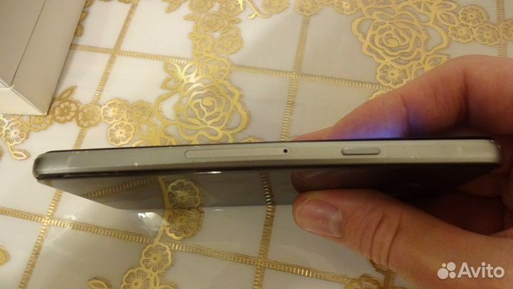 Samsung Galaxy A3 (2016) SM-A310F/DS, 16 ГБ