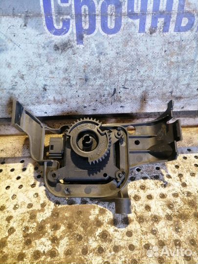 Сервопривод печки Volkswagen Polo V Хетчбек