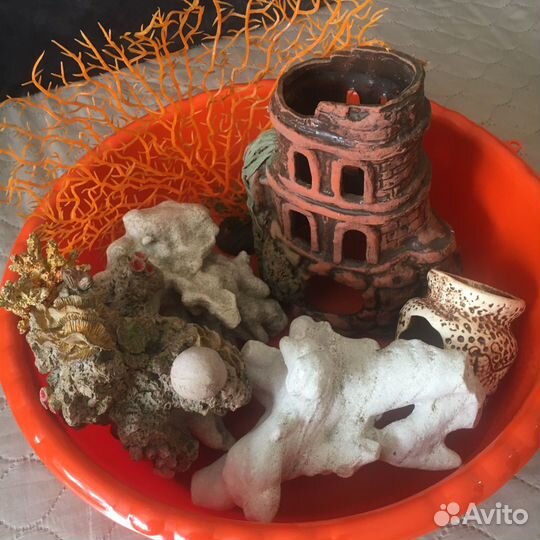 Декор украшение для аквариума: замок и растение