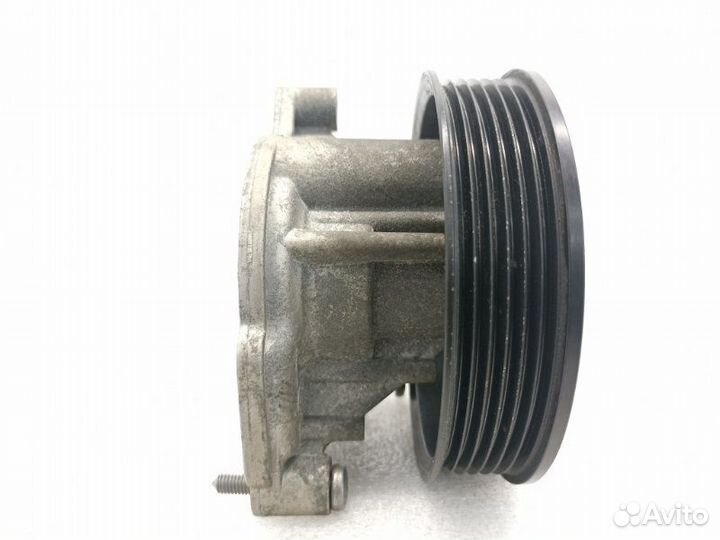 Помпа Volkswagen Passat B7 1.4 caxc 2012