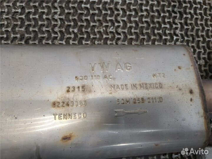 Глушитель Volkswagen Golf 7, 2015