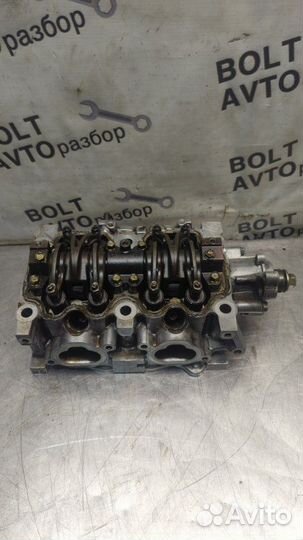 Головка блока цилиндров правая Subaru Legacy BG5