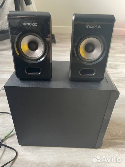 Акустика колонки Microlab 2.1 M-500