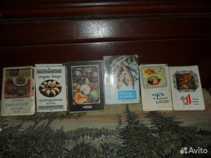 Комплекты открыток - города,музеи,Ленин и др