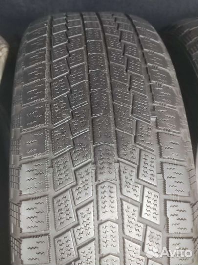 Hankook Nordik IS RW08 225/60 R17 99T