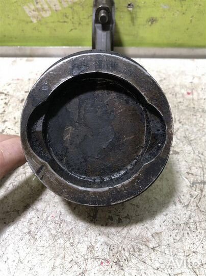 Поршень с шатуном Фольксваген Транспортер Т2 Т3