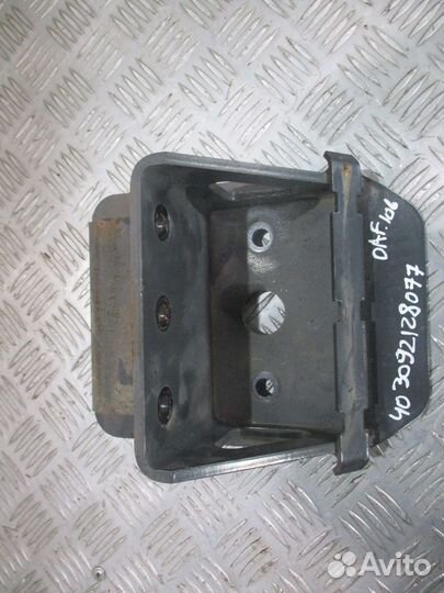 Кронштейн пневморессоры DAF 1977696