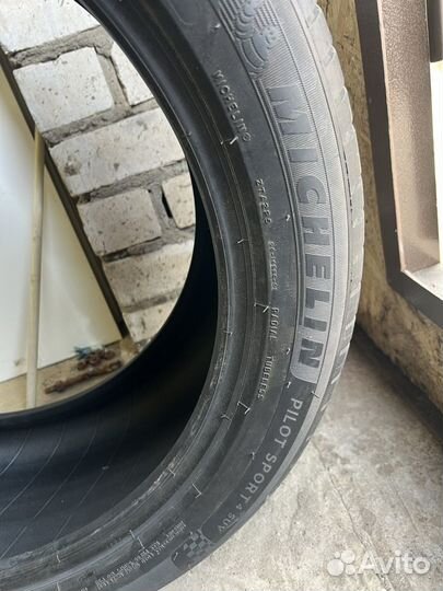 Michelin Pilot Sport 4 SUV 285/40 R21