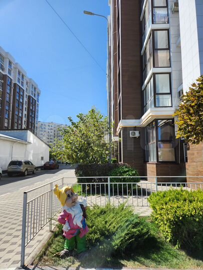 2-к. квартира, 65 м², 4/12 эт.