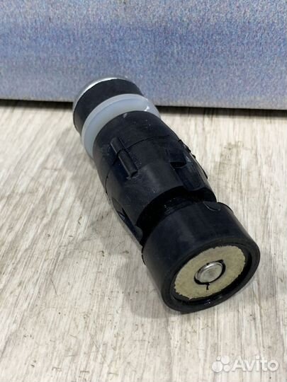 Стойка стабилизатора Renault logan Лев, Прав