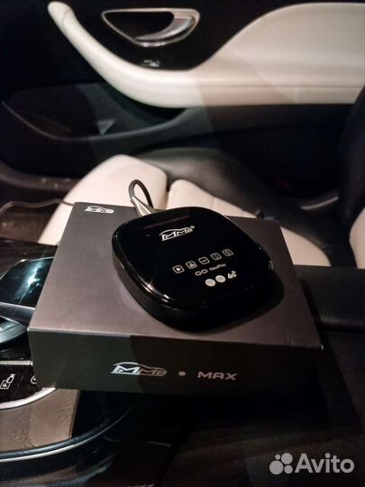 Android Auto/Carplay box Joyeauto MMB Max