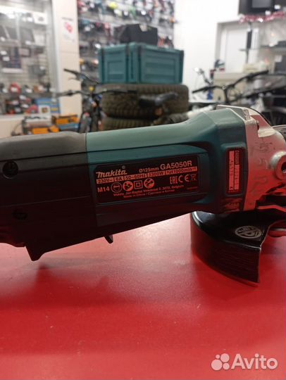 Угловая шлифмашина Makita GA5050R