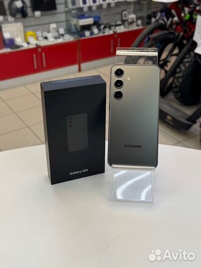 Samsung Galaxy S24, 8/256 ГБ